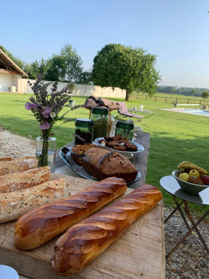 La Gouronerie Bed & Breakfast Parcay-sur-Vienne ภายนอก รูปภาพ